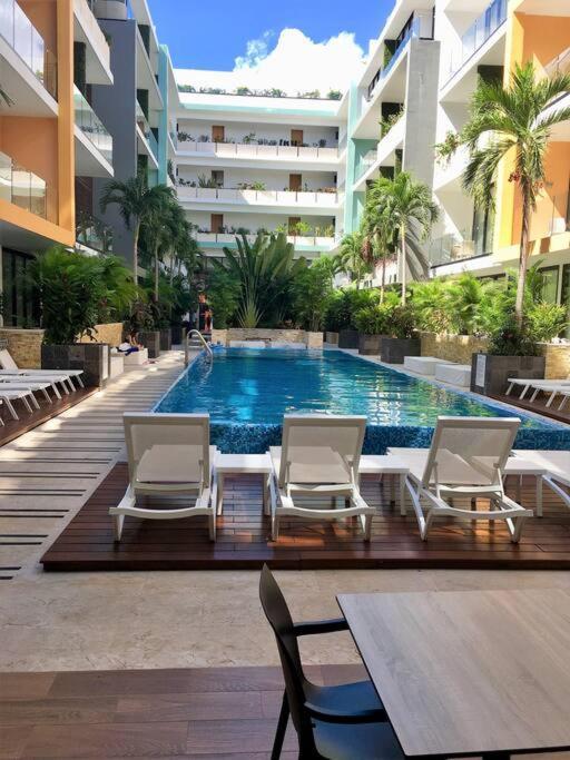 Your Exclusive Studio In The City - Top Amenities & Services For Free!! 普拉亚卡门 外观 照片