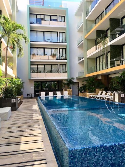 Your Exclusive Studio In The City - Top Amenities & Services For Free!! 普拉亚卡门 外观 照片